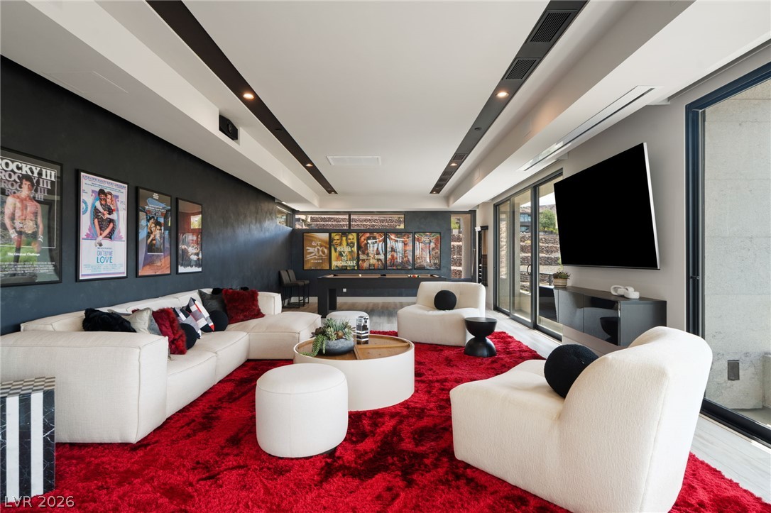 805 Dragons Eye Drive