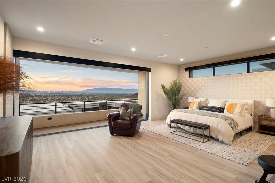 805 Dragons Eye Drive