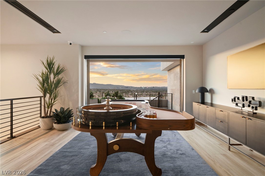 805 Dragons Eye Drive