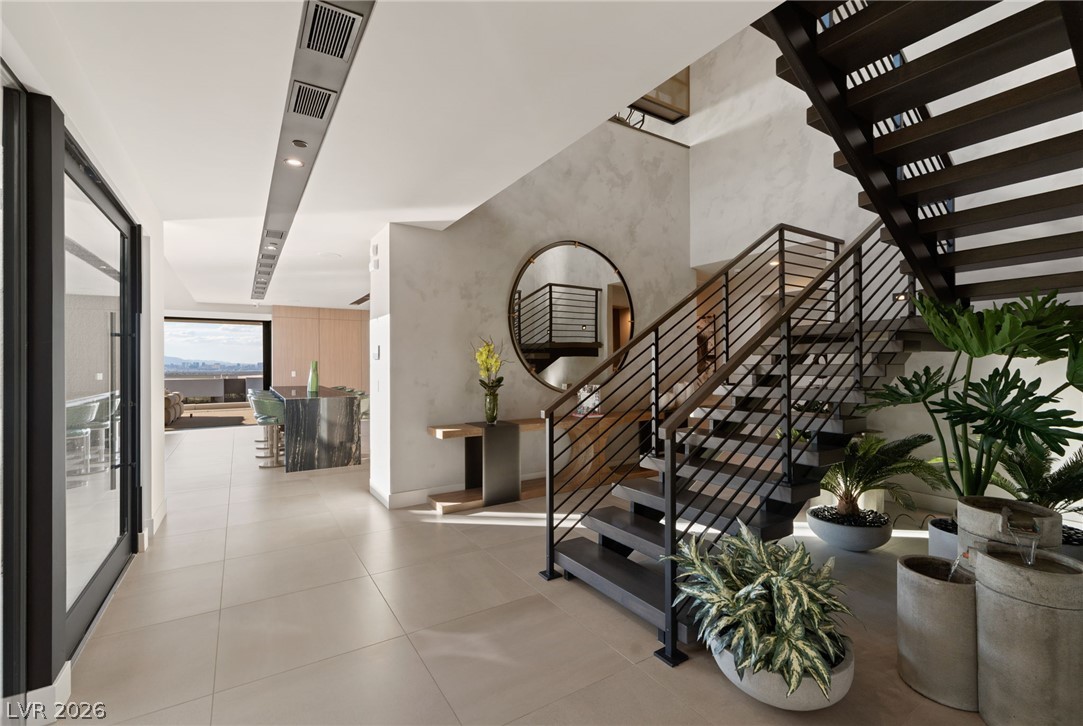 805 Dragons Eye Drive