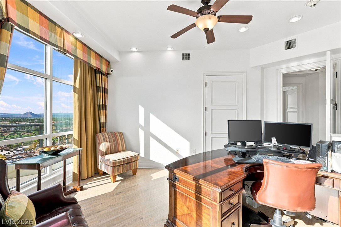 9101 Alta Drive 1701