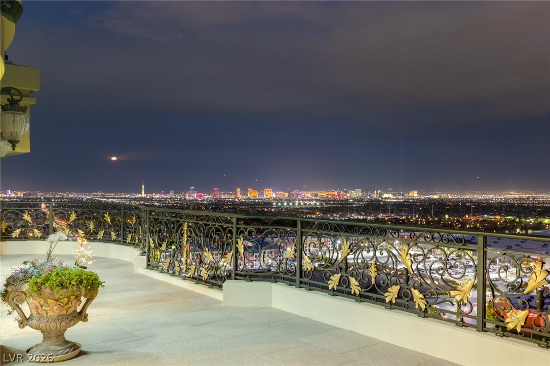 9101 Alta Drive 1701