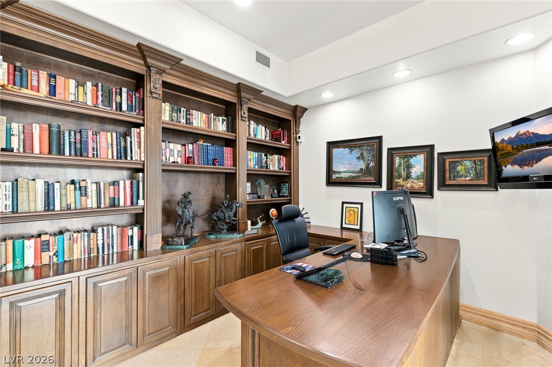 9101 Alta Drive 1701