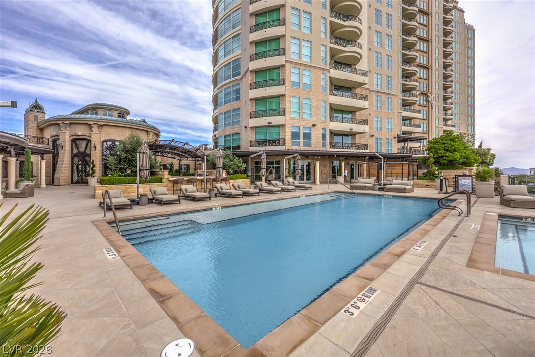 9101 Alta Drive 1701