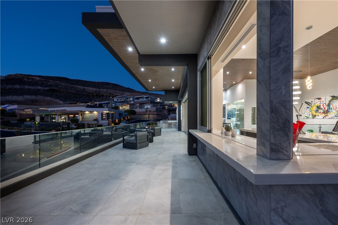 1205 Amber Rim Drive