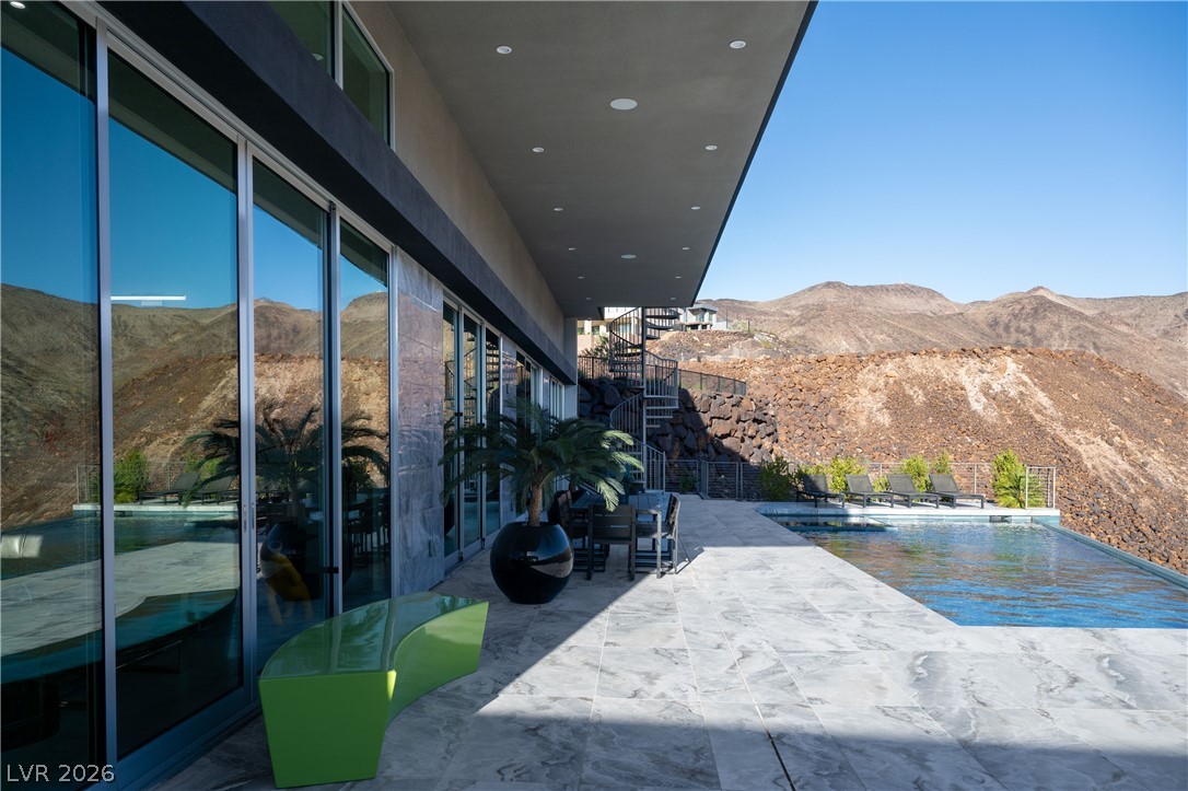 1205 Amber Rim Drive