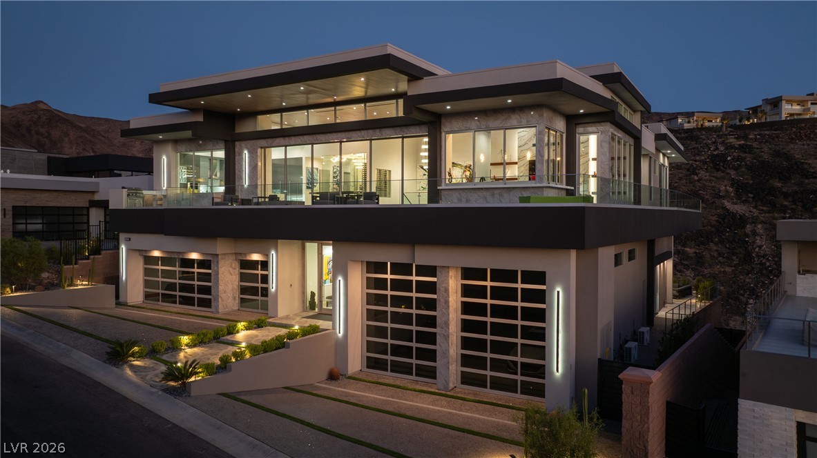 1205 Amber Rim Drive