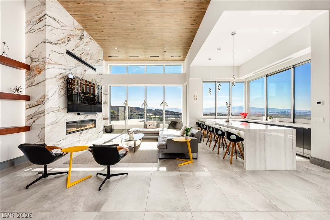 1205 Amber Rim Drive