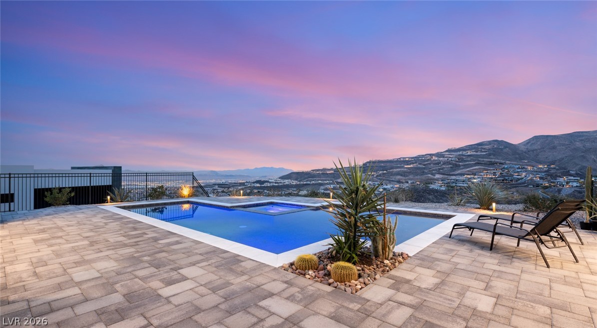 668 Dragon Peak Drive