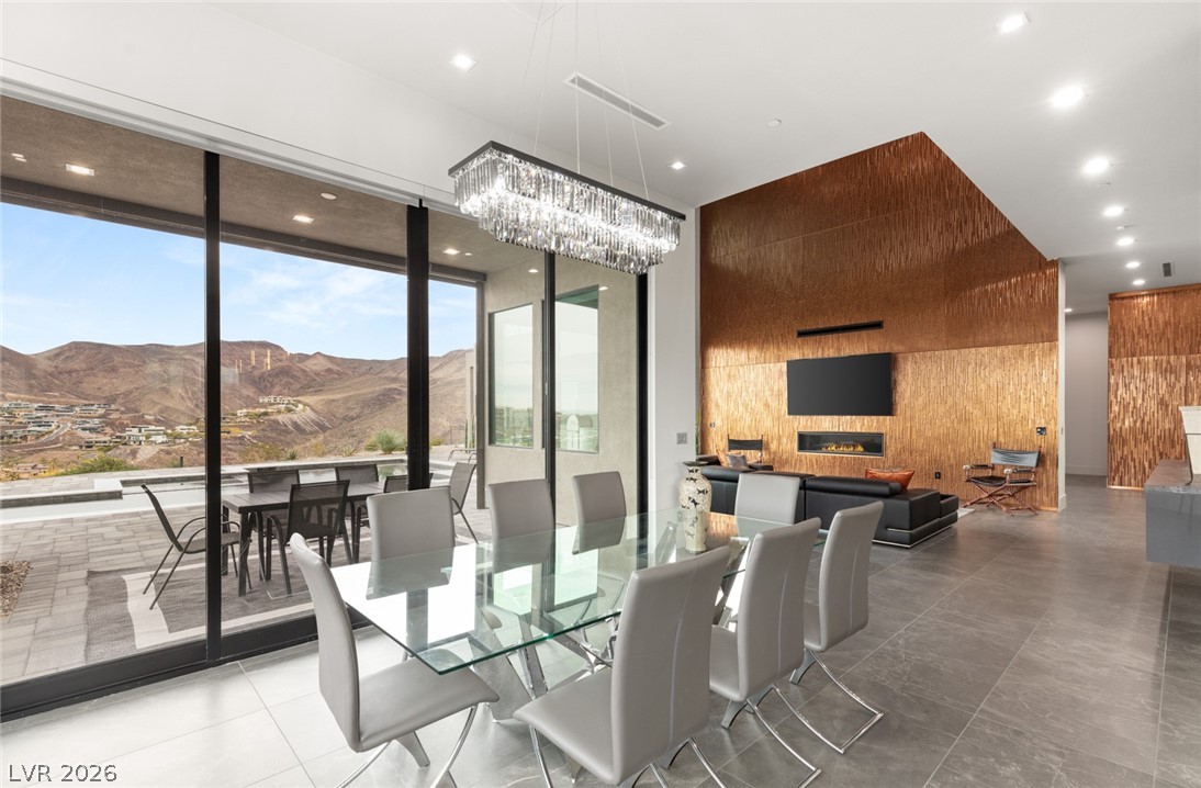 668 Dragon Peak Drive