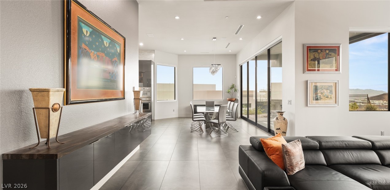 668 Dragon Peak Drive