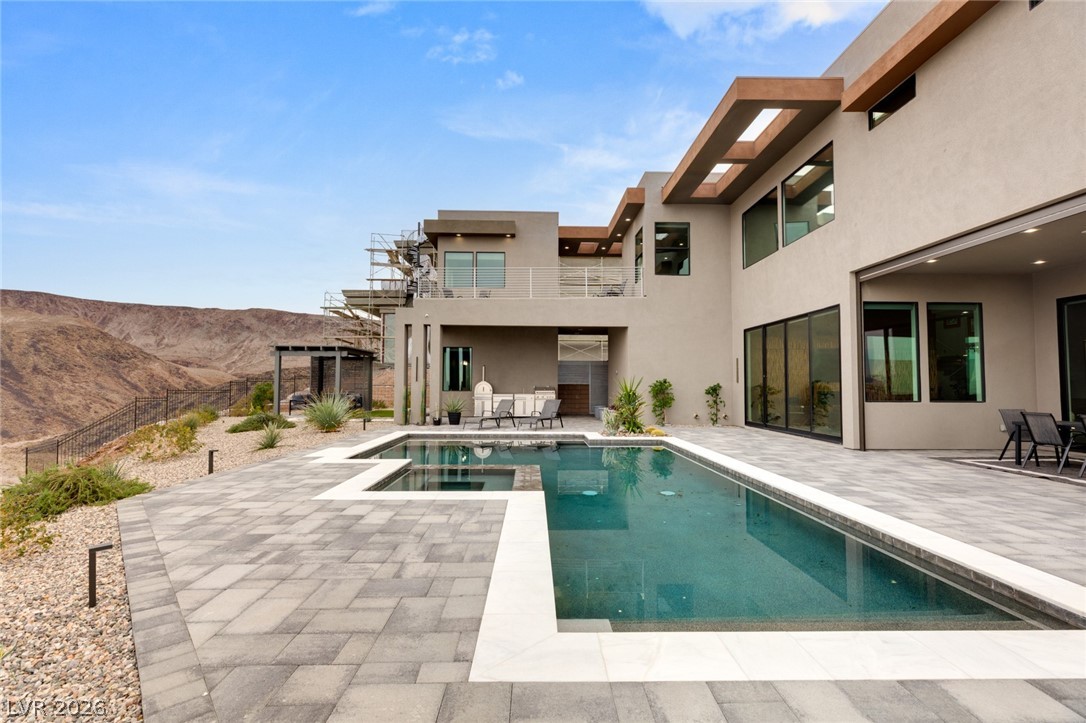668 Dragon Peak Drive