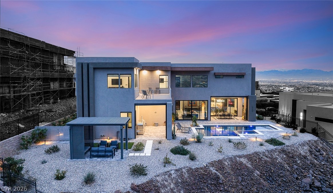 668 Dragon Peak Drive