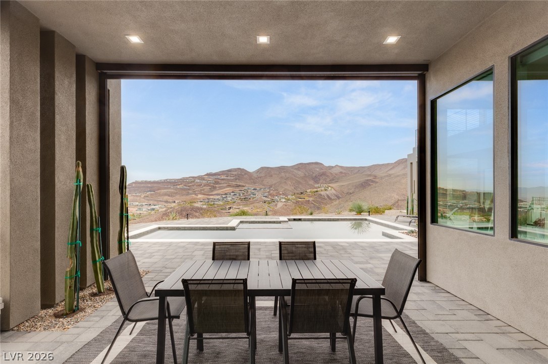 668 Dragon Peak Drive