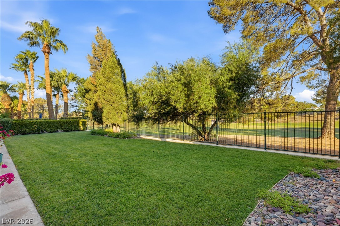 8901 Robinson Ridge Drive