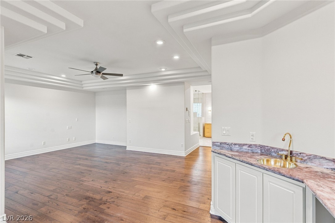 8901 Robinson Ridge Drive