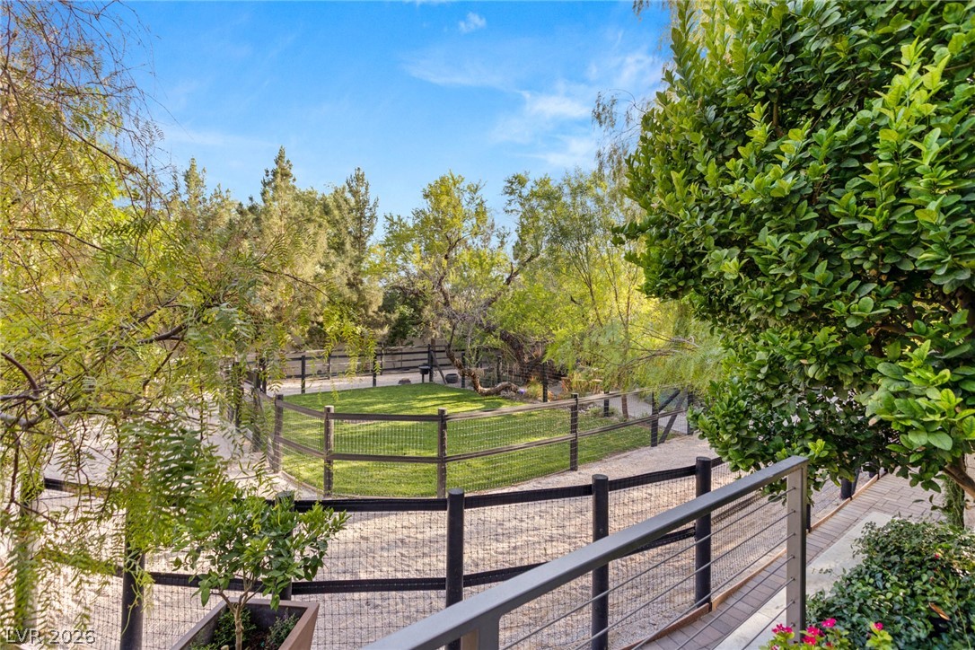 2323 Pinto Lane
