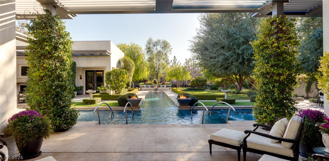 2323 Pinto Lane
