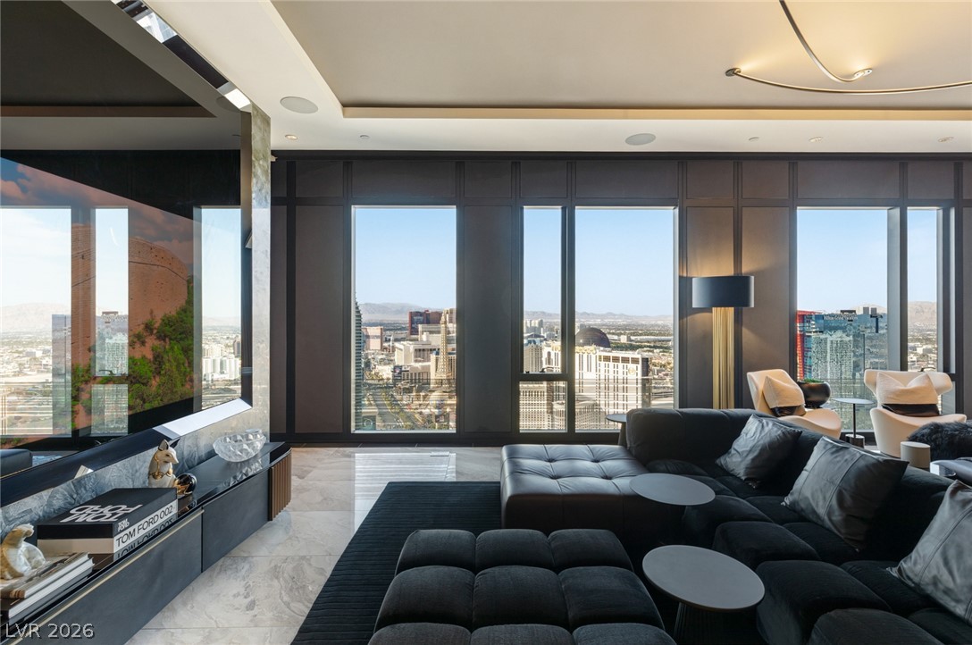 3750 Las Vegas Boulevard 4304