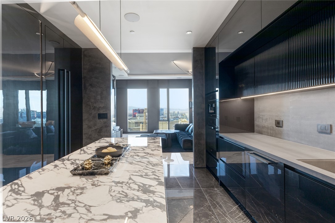 3750 Las Vegas Boulevard 4304