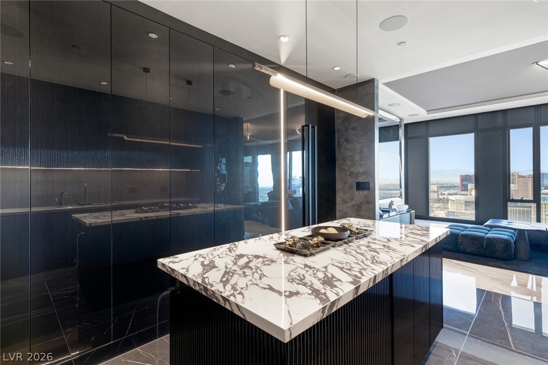 3750 Las Vegas Boulevard 4304
