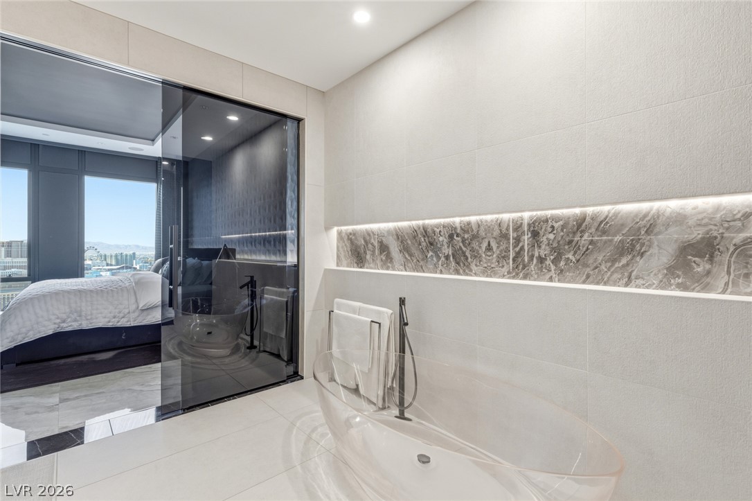 3750 Las Vegas Boulevard 4304