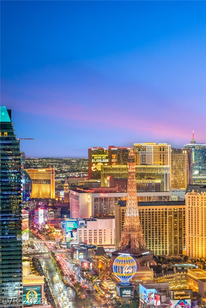 3750 Las Vegas Boulevard 4304