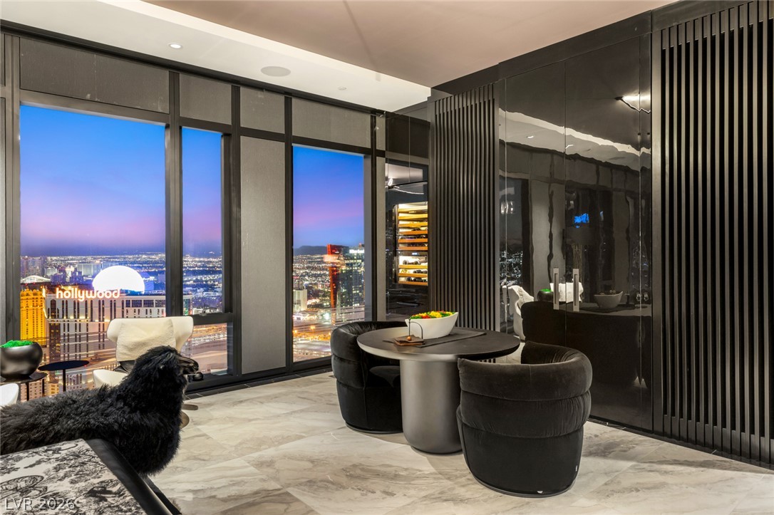 3750 Las Vegas Boulevard 4304
