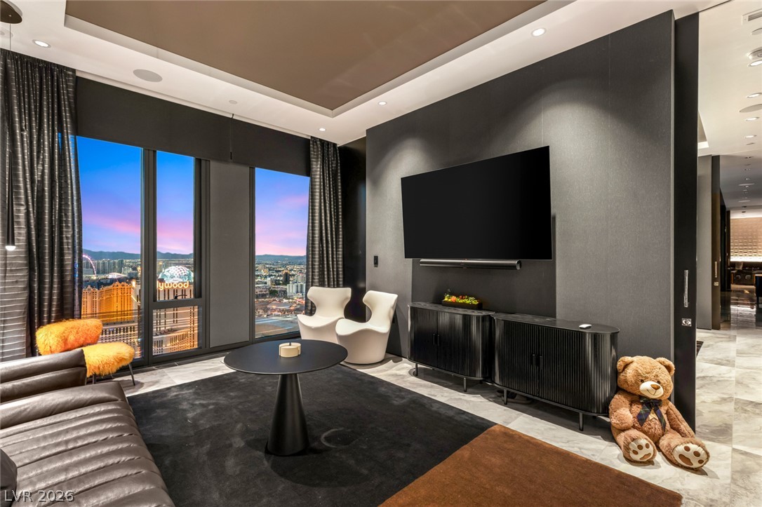 3750 Las Vegas Boulevard 4304