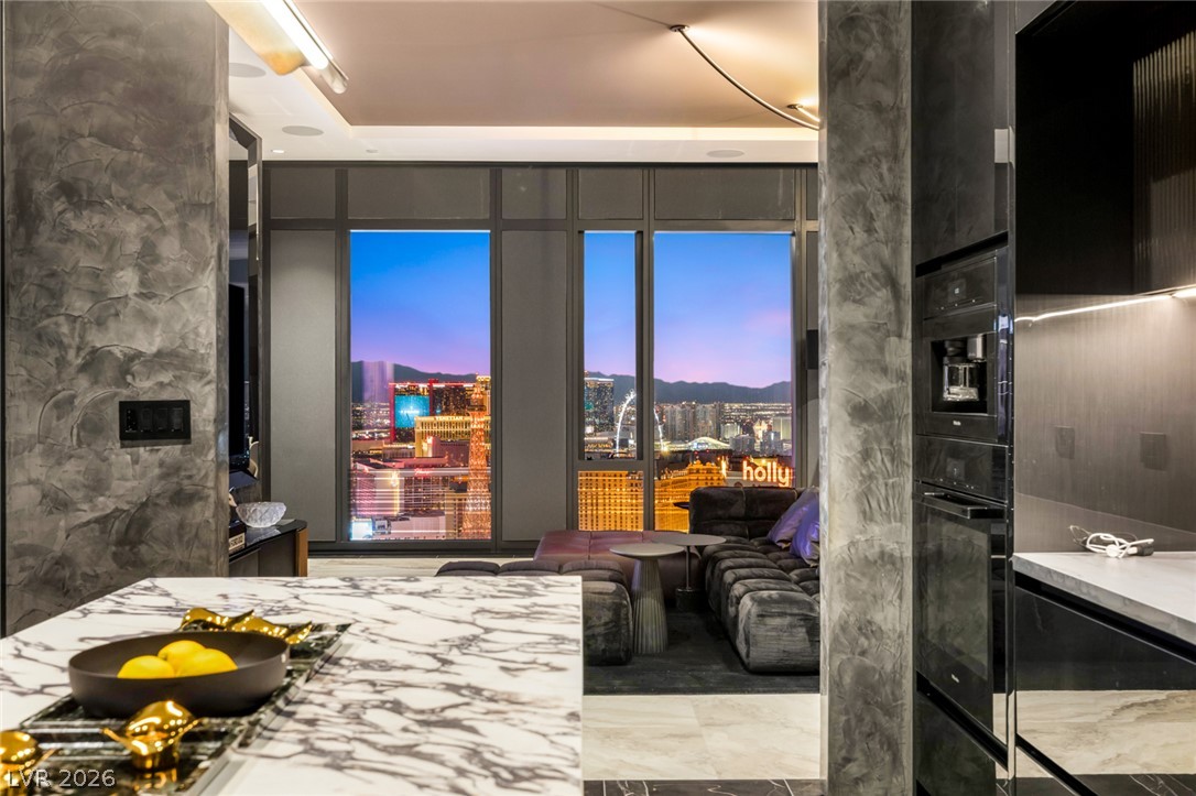 3750 Las Vegas Boulevard 4304