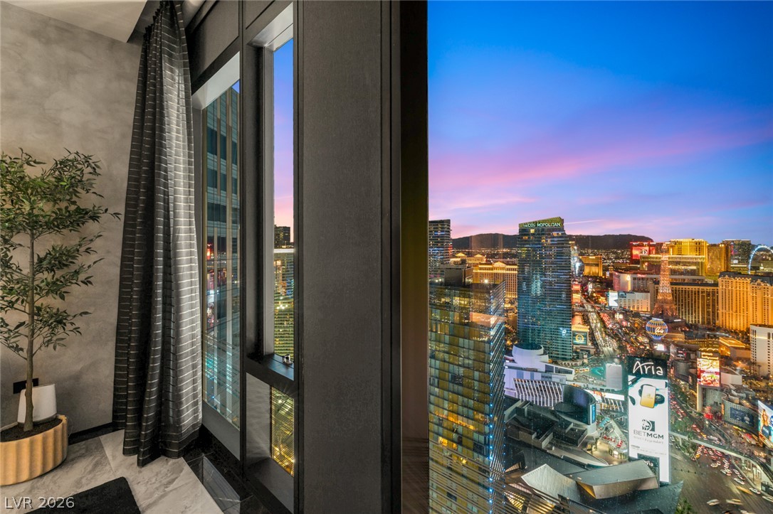 3750 Las Vegas Boulevard 4304