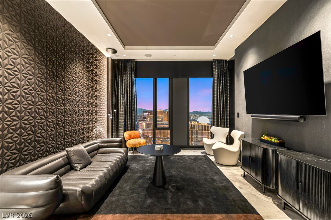 3750 Las Vegas Boulevard 4304