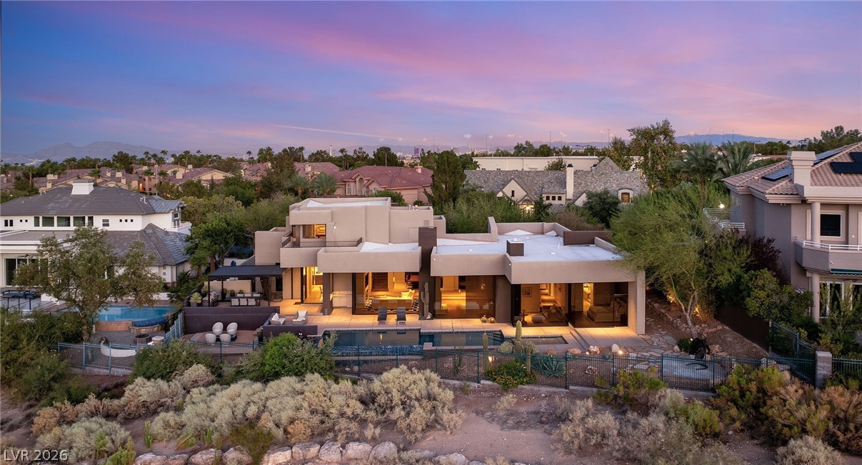 1529 Champion Hills Lane