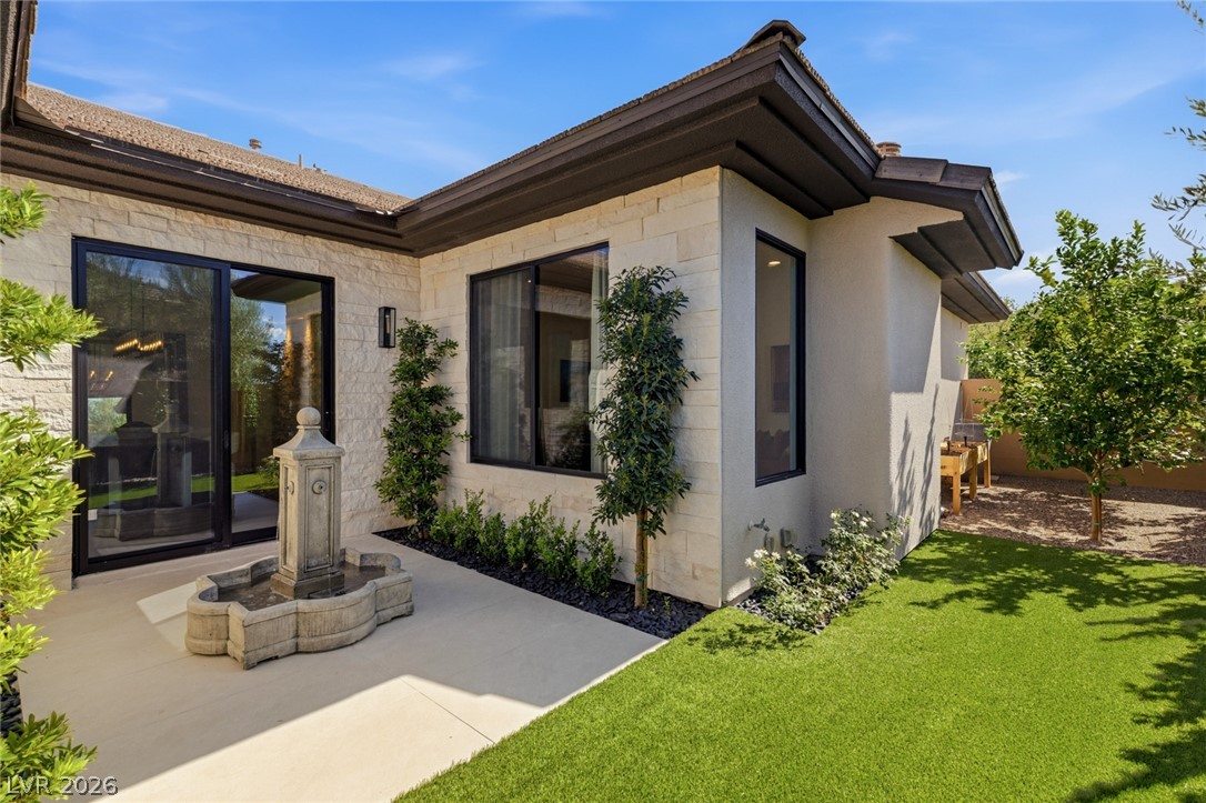 40 Stonemark Drive