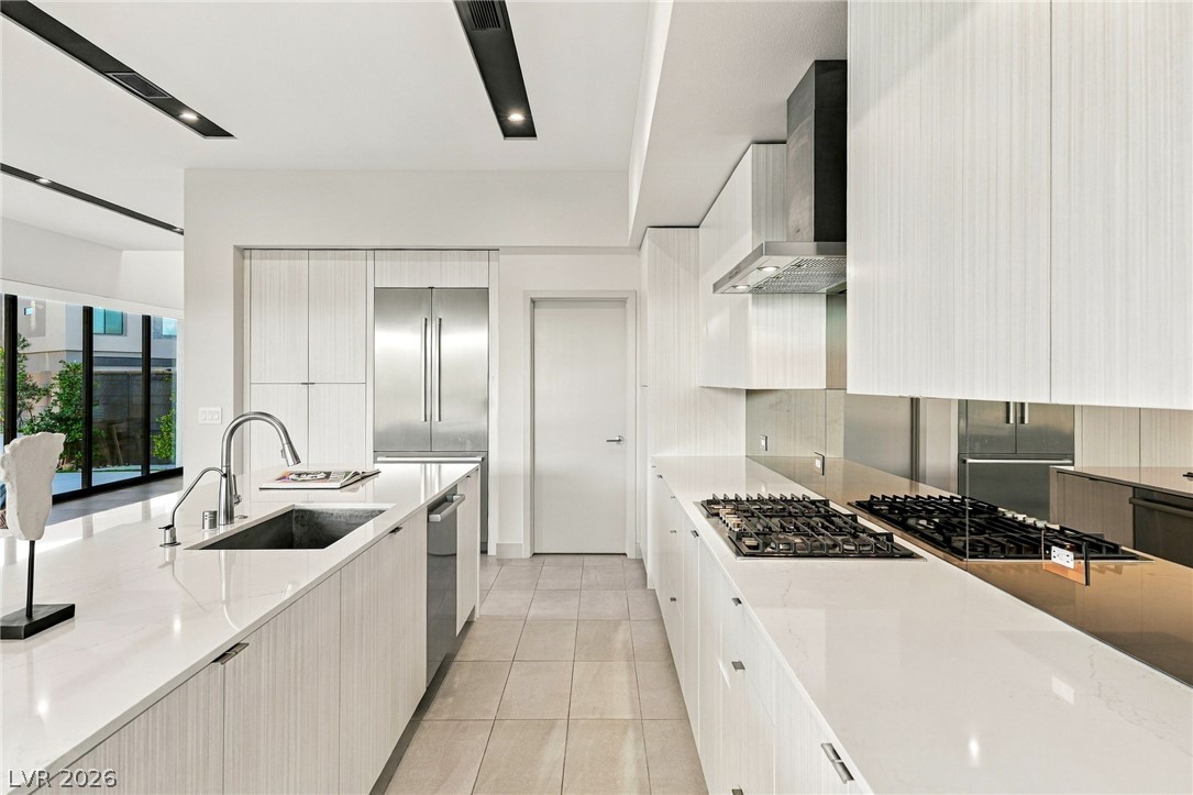 4022 Heron Fairway Drive