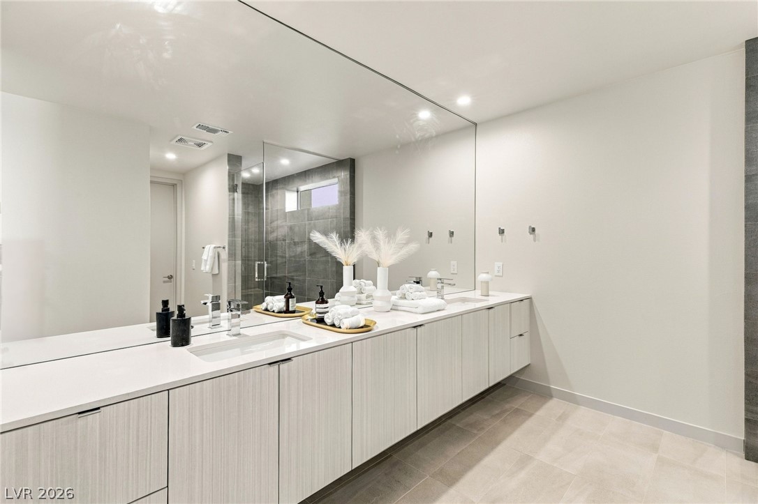 4022 Heron Fairway Drive
