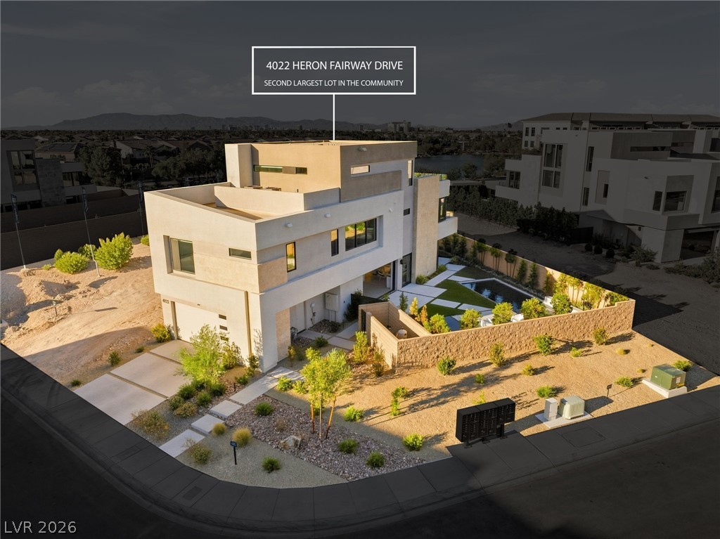 4022 Heron Fairway Drive