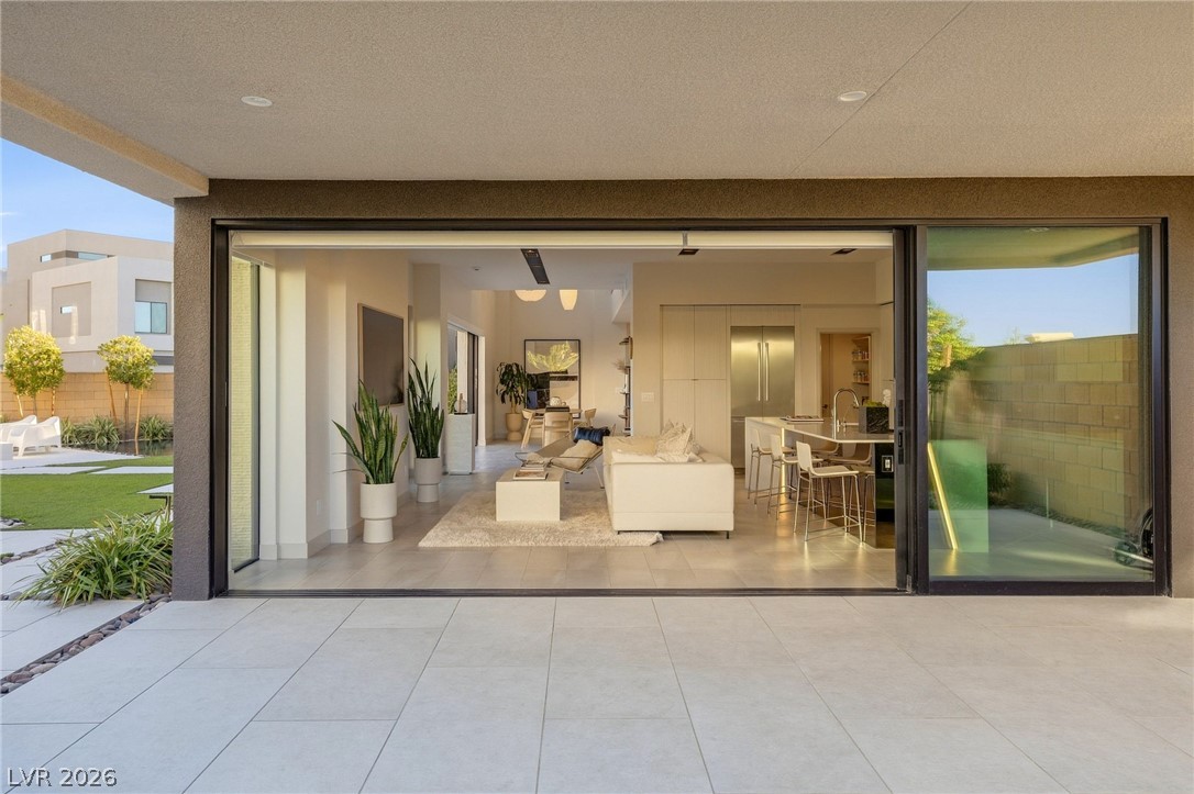 4022 Heron Fairway Drive