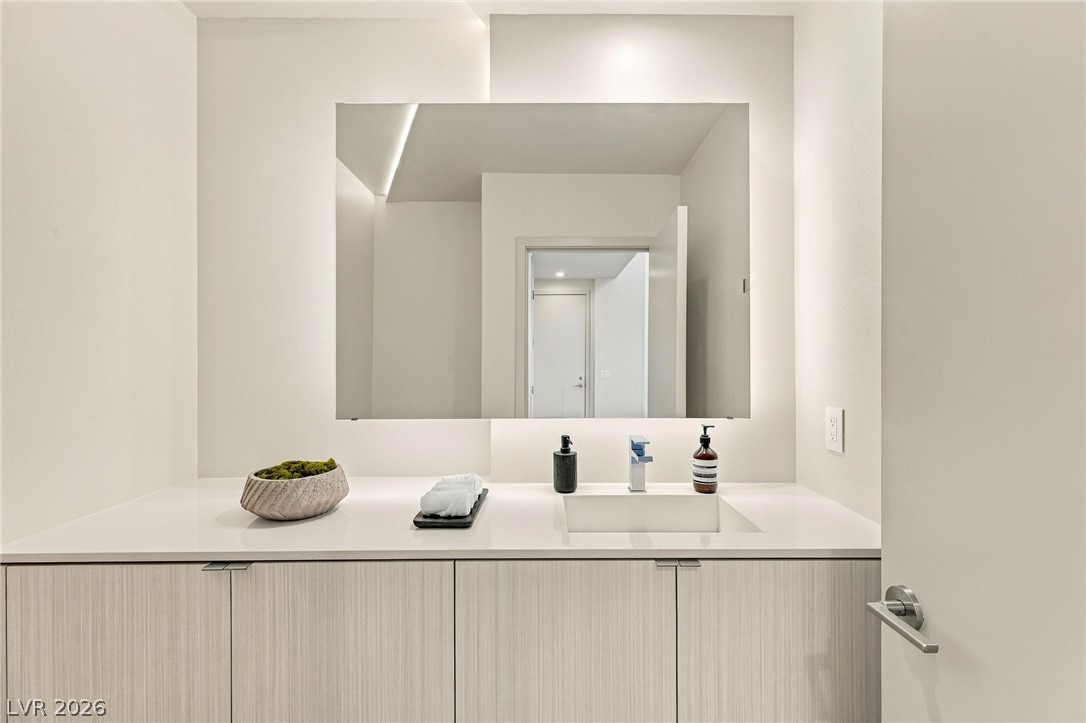 4022 Heron Fairway Drive
