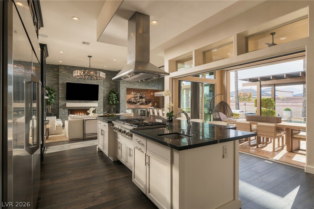 8255 Canyon Tree Court