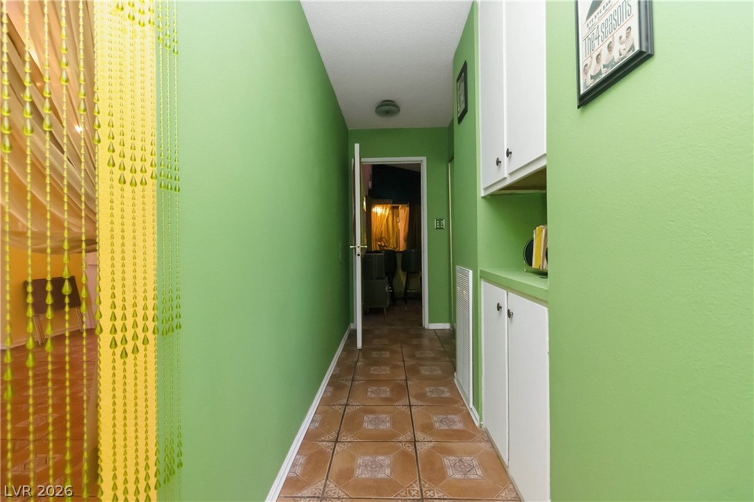3232 Pawnee Drive
