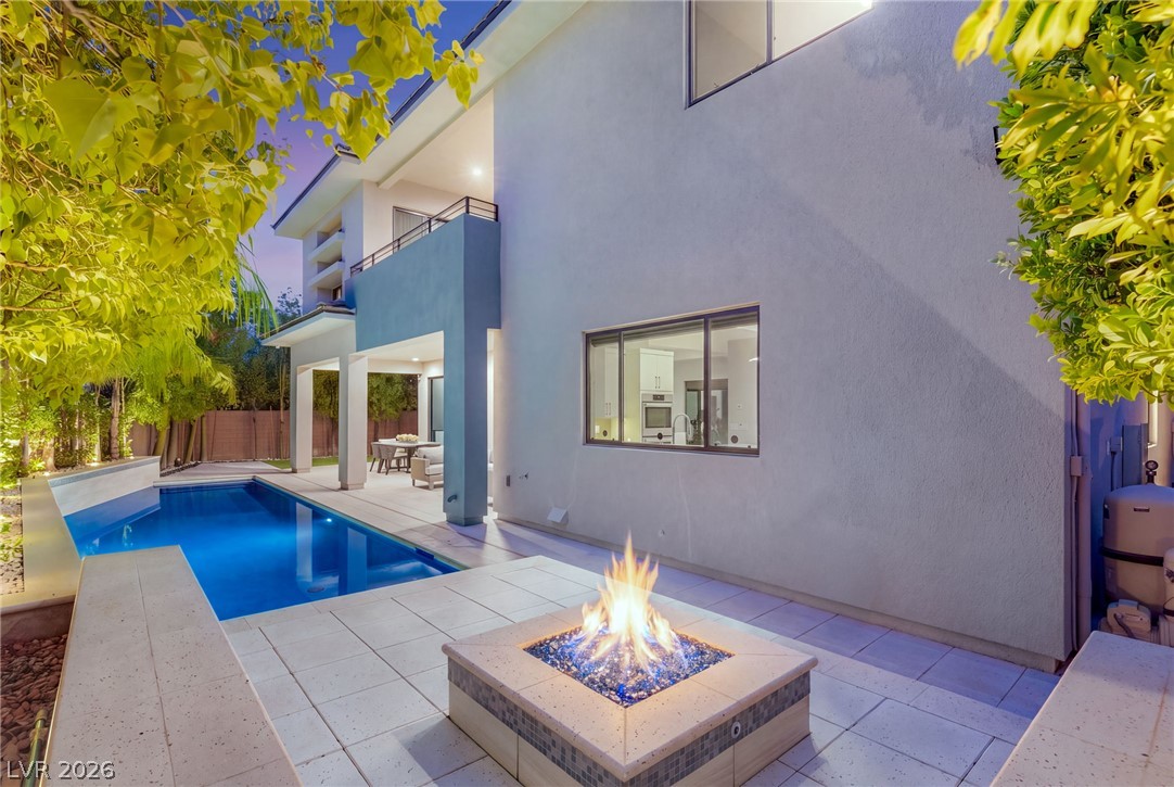 38 Grey Feather Drive