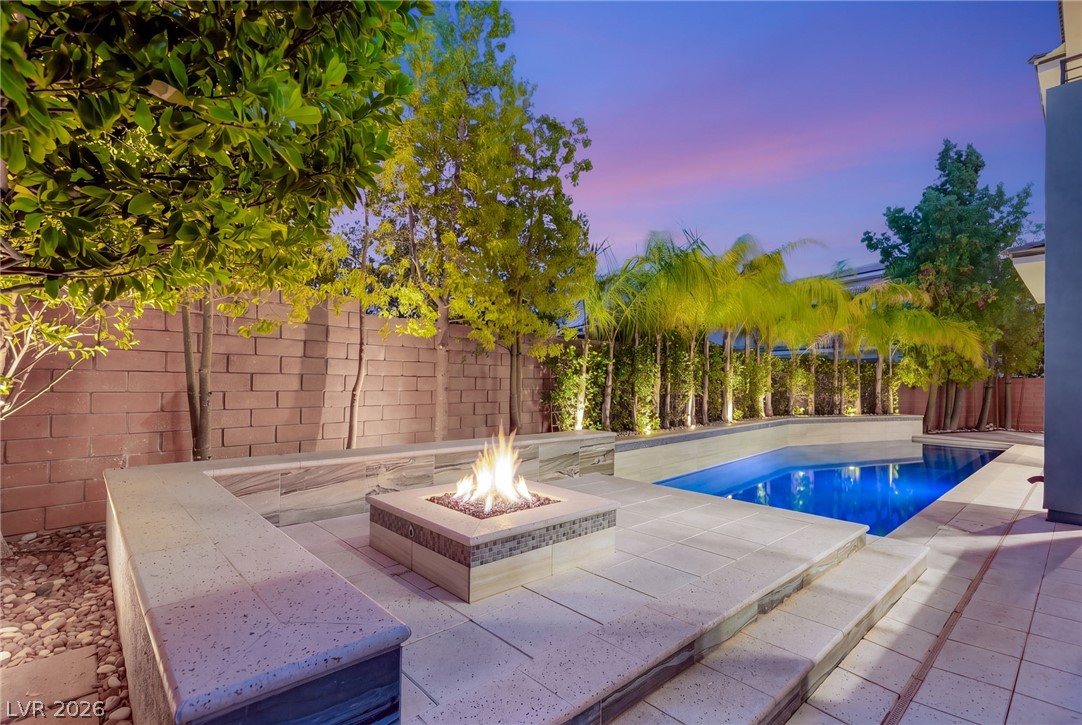 38 Grey Feather Drive
