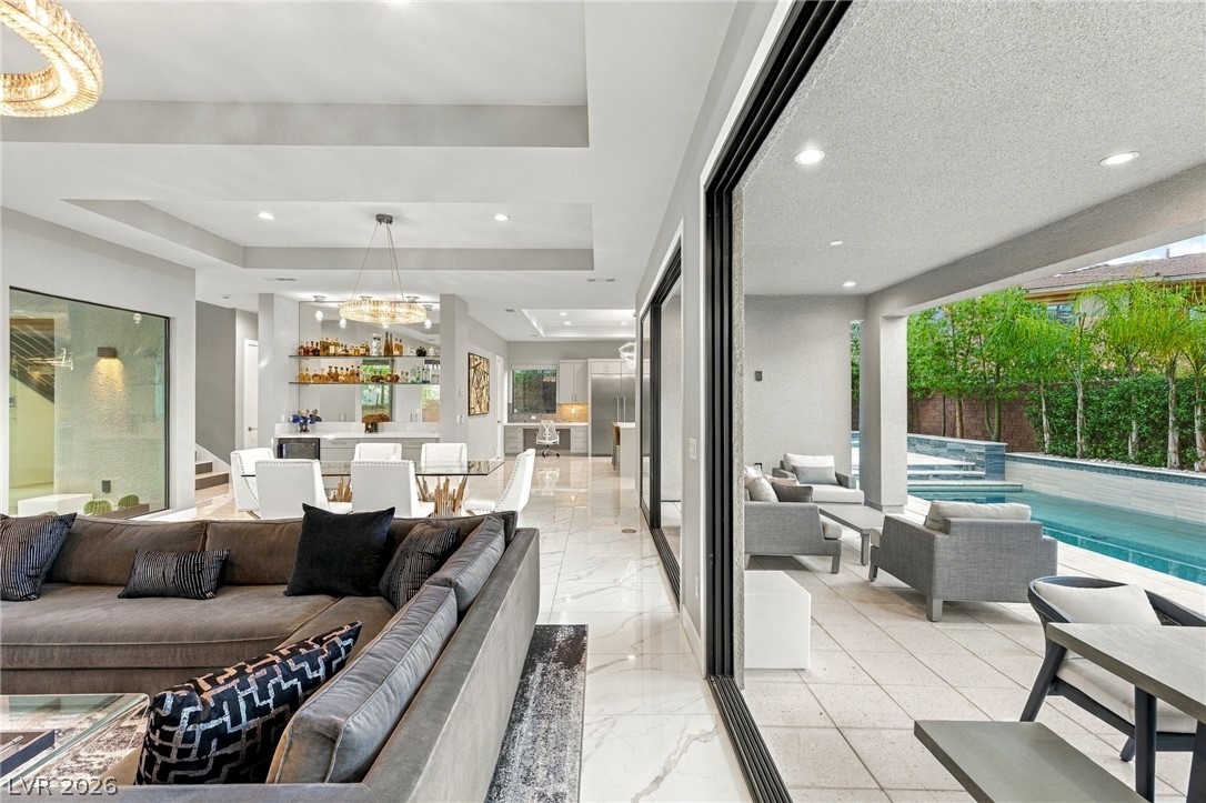 38 Grey Feather Drive