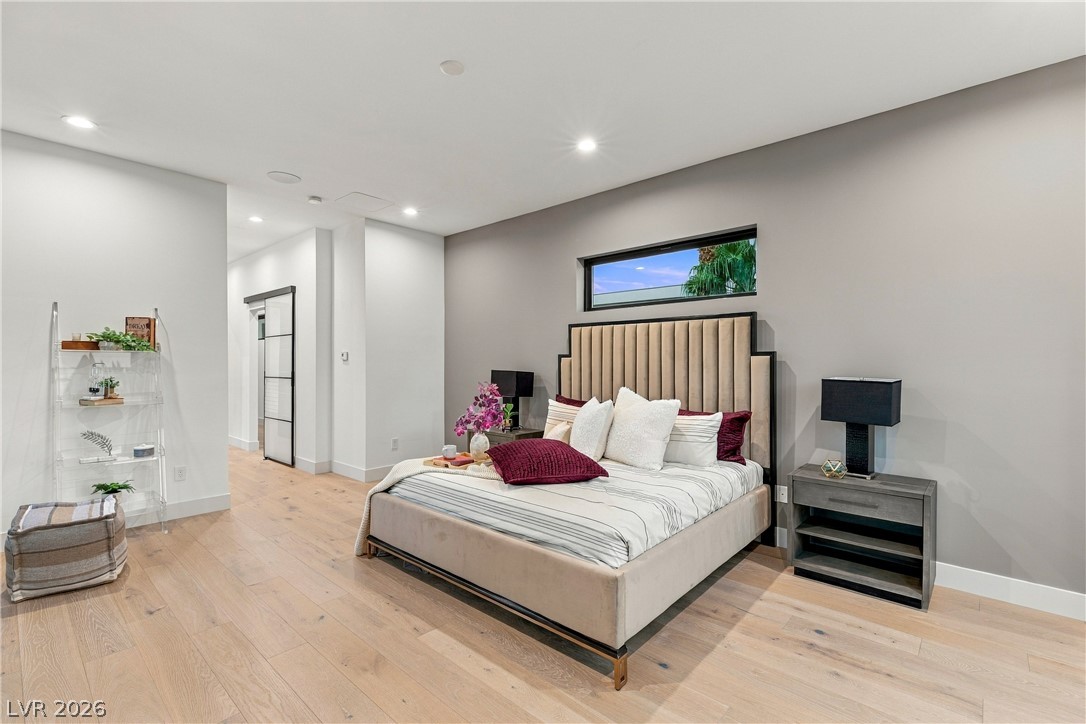 2824 Queens Courtyard Drive