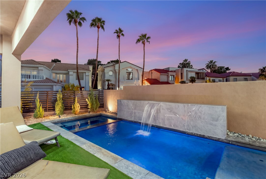 2824 Queens Courtyard Drive