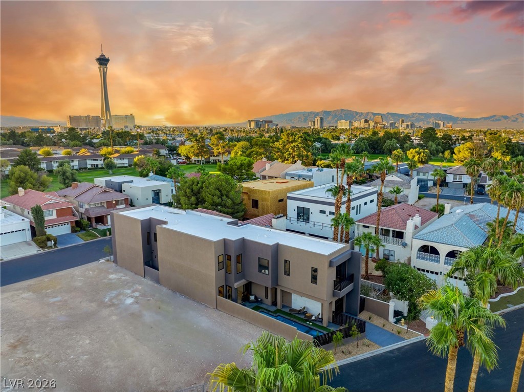 2824 Queens Courtyard Drive