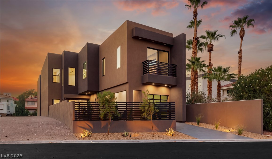 2824 Queens Courtyard Drive