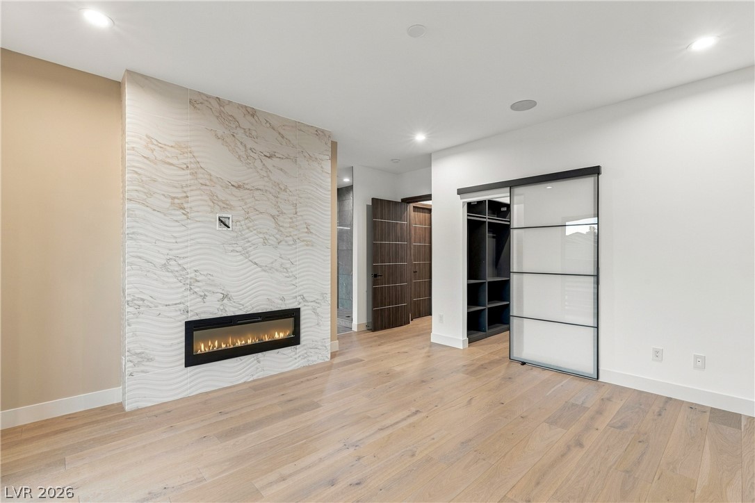 2824 Queens Courtyard Drive