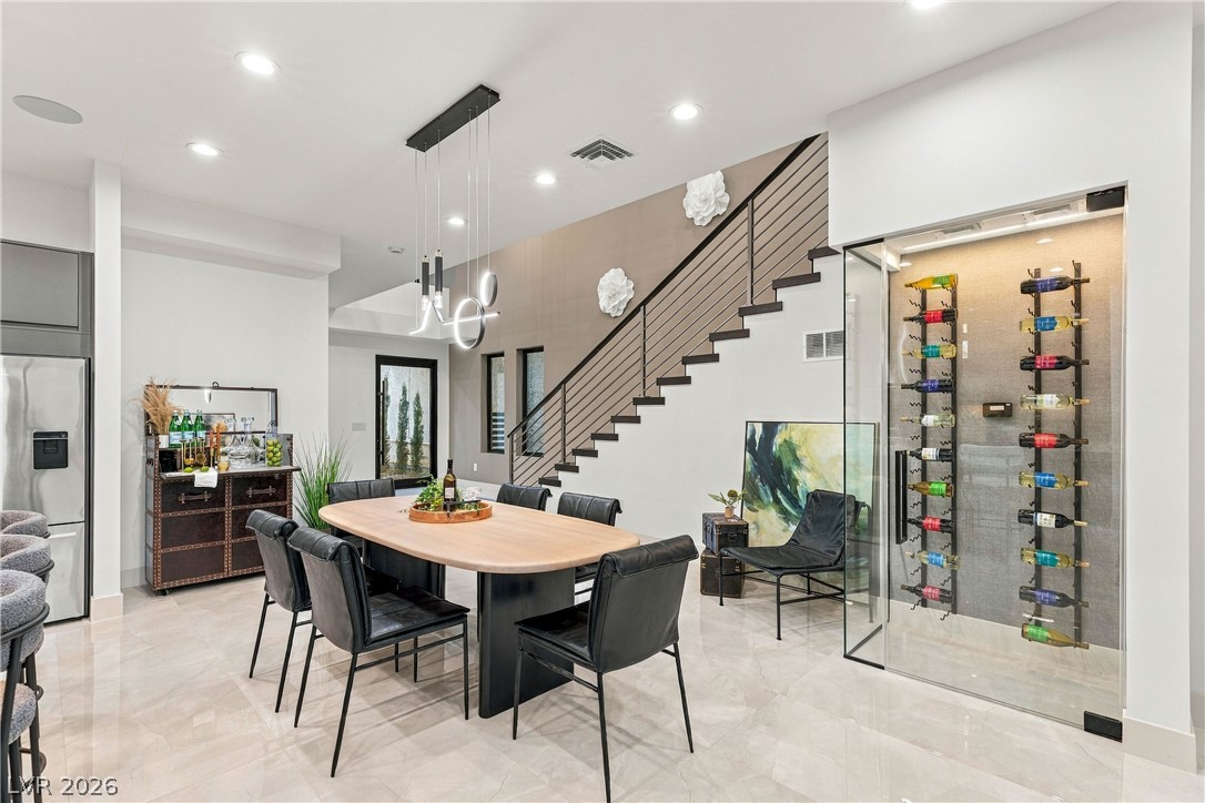 2824 Queens Courtyard Drive